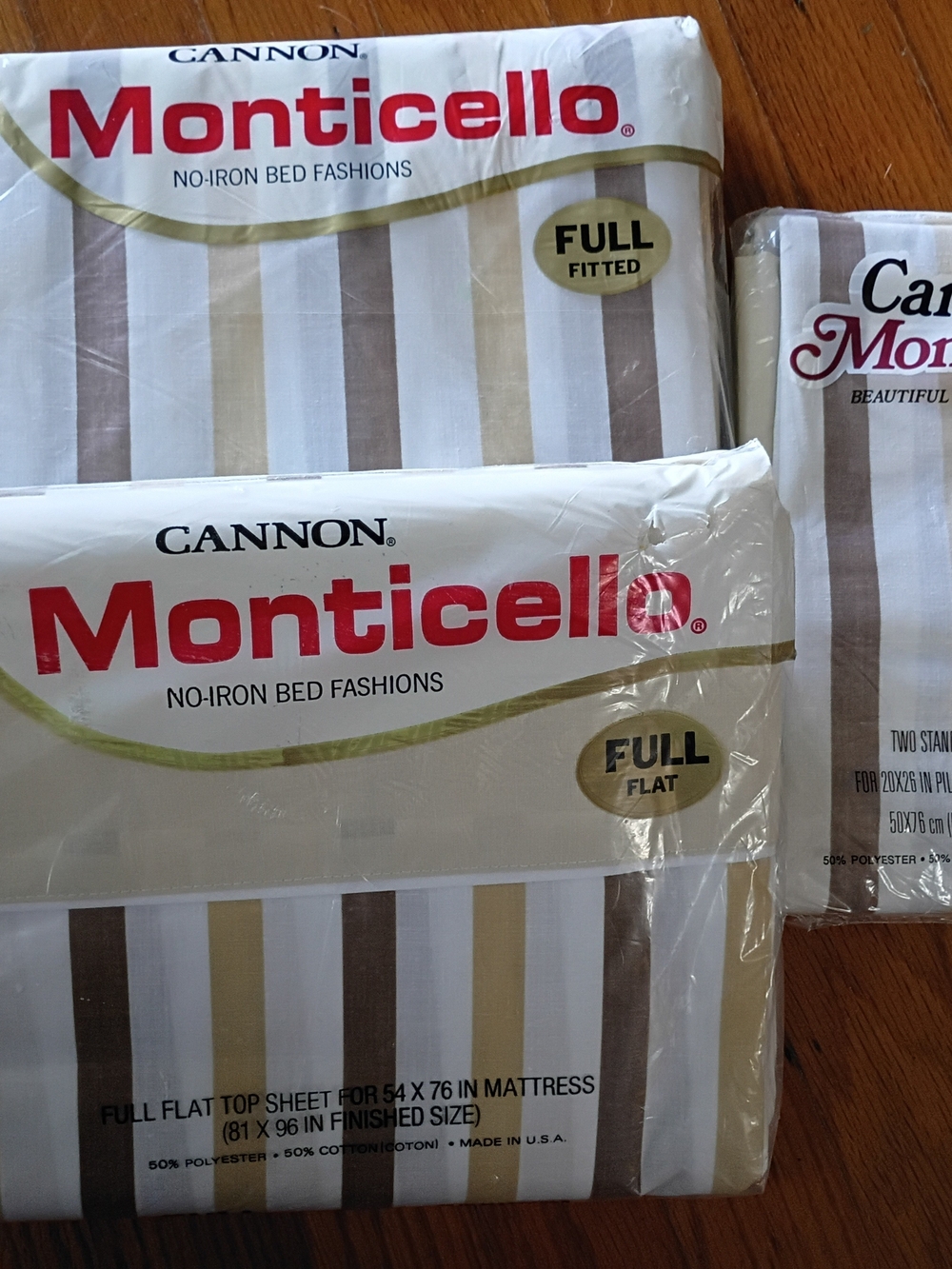 Vtg New Old Stock Cannon Monticello Stripes Fitted, Flat, and PillowCases Set